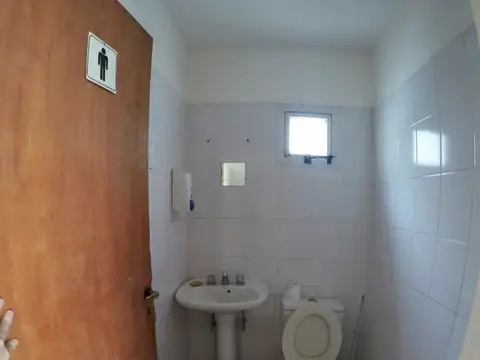 OPORTUNIDAD INVERSOR. Venta de 3 LOCALES Y 3 DEPARTAMENTOS!