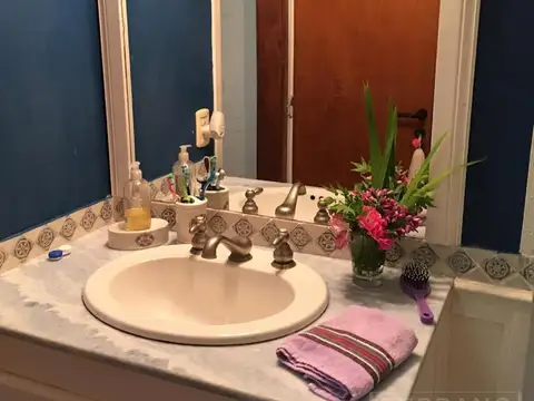 Casa en Venta en Carilo, USD 250.000