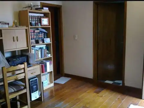 Chalet 5 Ambientes C/ Quincho