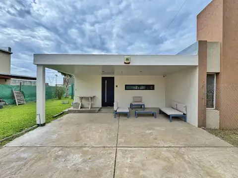 IRENA SENDER  al 1100