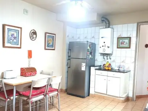 Departamento 4 ambientes con 2 baños