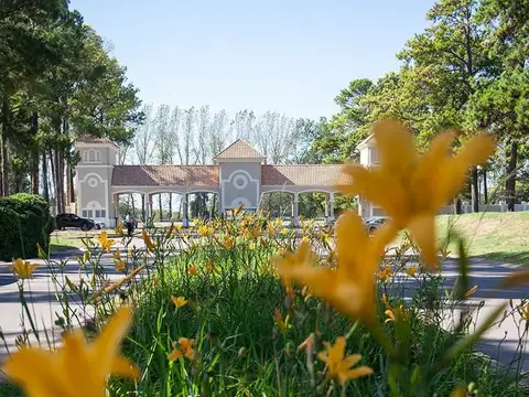 EXCELENTE PRECIO LOTES A LA VENTA EN COUNTRY PINARES , SE ACEPTA FINANCIACION   EXALTACION DE LA CRUZ