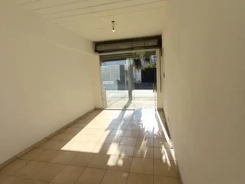 Local en Venta en Castelar, USD 19.900