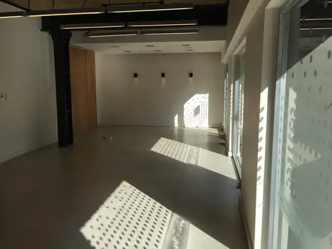 Local en Alquiler 25 años