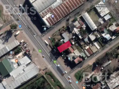 Avenida Calchaquí entre 16 y 16A