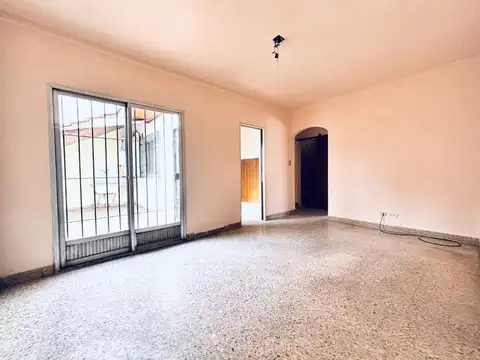 Casa en Venta en Valentin Alsina, USD 99.000