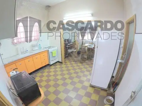 Jose P Albarracin 2700