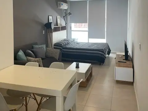 Bartolome Mitre 1400