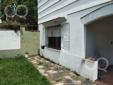 Depto Tipo Casa en Venta al Este