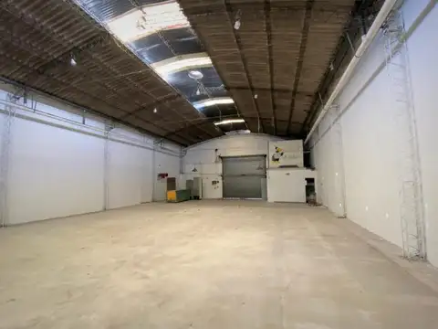 Galpón en venta en La Plata
