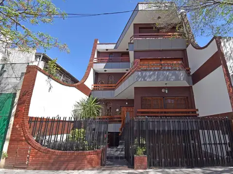 Venta casa en Boedo