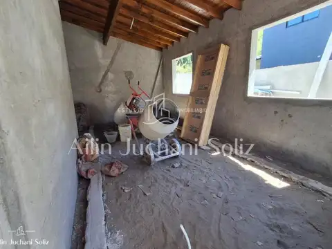 Casa 4 ambientes con 1 baño