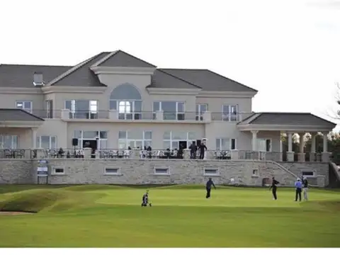 Venta Lote A La Laguna En La Providencia Lakes 2 - Canning