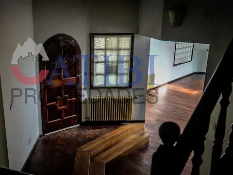 Casa 4 dormitorios VISTA AL LAGO-Bariloche