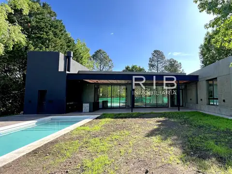 Casa en Venta en Carmel Country Club, USD 430.000