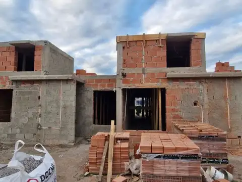 DUPLEX 2 DORMITORIOS Y 2 BAÑOS EN NOBU