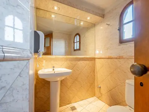 Edificio en Block – 6 Unidades – Ideal Instituto