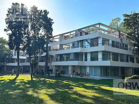 Venta 2 Amb Bosque Pilar Jardin Cochera. Impecable Construccion. FULL AMENITIES