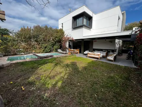 Avenida Champagnat 2000