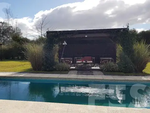 Casa en Alquiler en Fincas de San Vicente, USD 2.000