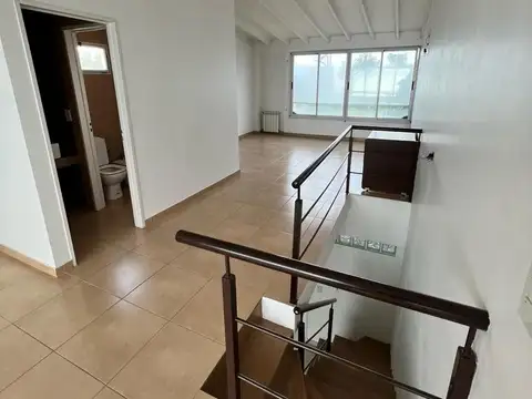 Estanislao del Campo al 2400