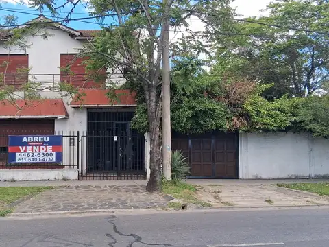 2 LOTES 18 X 35 SOBRE AVDA. GRAL. PAZ 15949 Y UNANUE