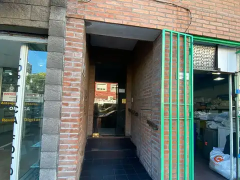 Departamento en Venta en La Lucila, USD 160.000