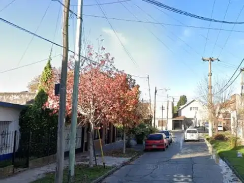 Depto Tipo Casa en Venta de 5 ambientes