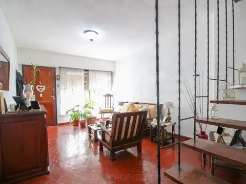 Casa en Venta en Barrio Parque, USD 145.000