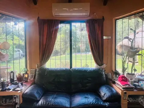 Venta Casa Del Viso con piscina jardín frutales.