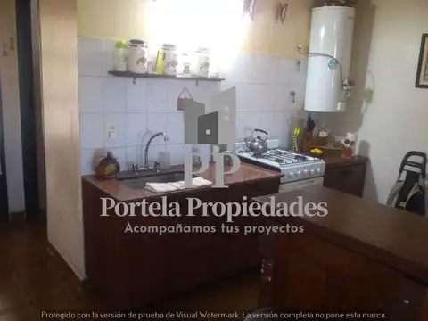 Depto Tipo Casa en Venta en Castelar, USD 85.000