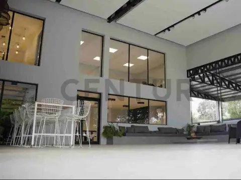 149 e / 34 y 35 , Piso 0