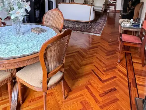 Casa 6 ambientes con 3 baños