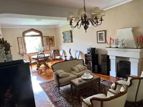 Casa en Venta en Parque Chacabuco, USD 460.000