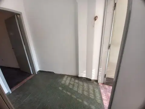 Departamento en Alquiler en Gregorio De Laferrere, $ 320.000