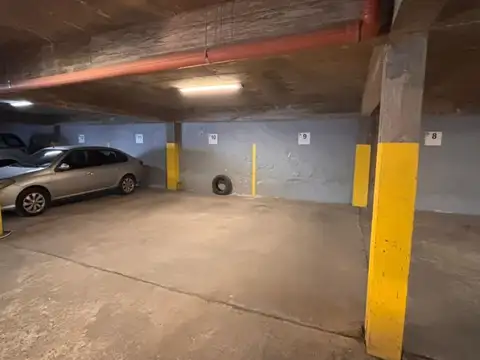 VENTA DE COCHERAS CENTRICAS LEON GURUCIAGA 114