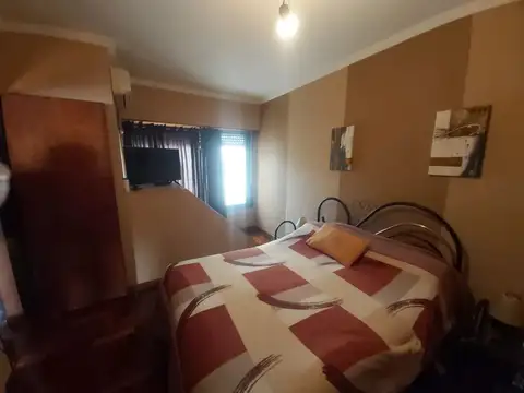 Depto Tipo Casa 4 ambientes con 1 baño