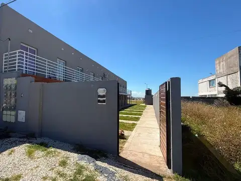 VNTA PH 2 AMB  ESTRENAR FRENTE AL MAR PLAYA DORADA