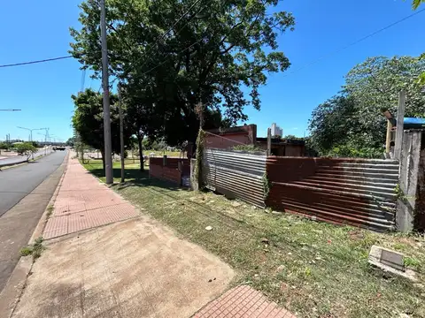 TERRENO SOBRE COSTANERA - POSADAS MISIONES