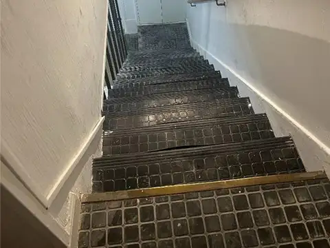 Local en Venta 50 años