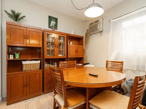 Depto. 4amb APTO PERMUTA CON PATIO-en San Nicolas