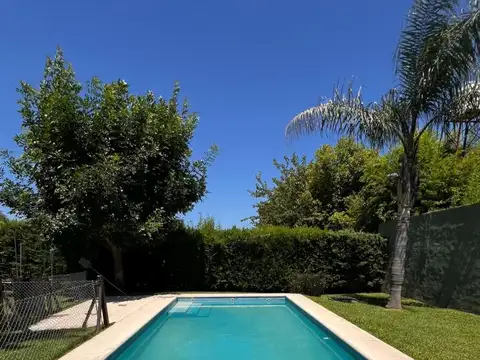 Casa en Venta en Barrio el Cazador, USD 180.000