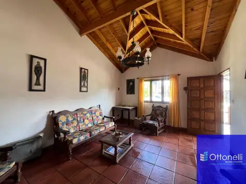 Depto Tipo Casa en Venta con 1 cocheras