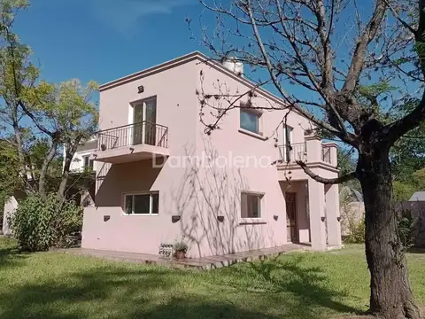 Casa en Venta de 4 dormitorios