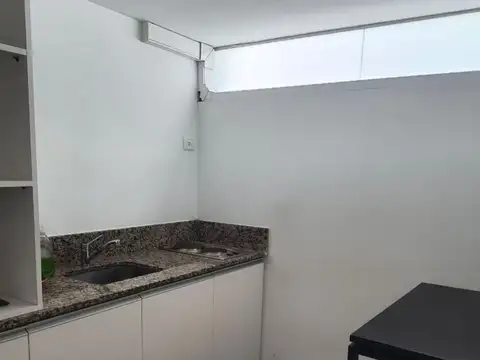 Oficina en Alquiler al Noreste