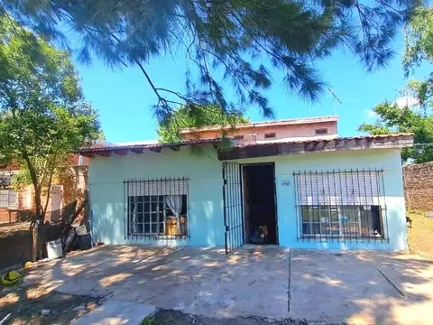 Venta, Casa, 4 Ambientes, Jardín, González Catán