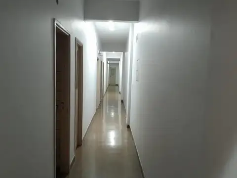 Alquiler  de  Oficina .  Oportunidad. Monserrat