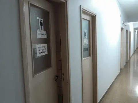 Oficina Monoambiente con 3 baños