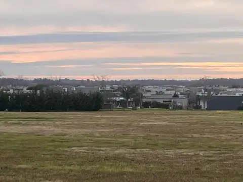 Terreno en Venta en San Sebastian, USD 24.999