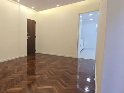 Departamento en Venta en Coghlan, USD 139.500